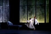 Leanne Benjamin & Steven McRea in 'The Fall of the House of Usher'(2006)©Karl Forster